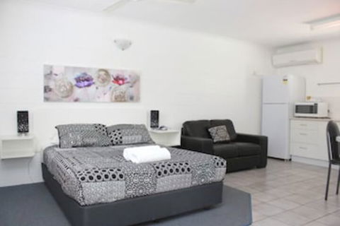 Townsville Holiday Apartments - Accommodation Bookings 6