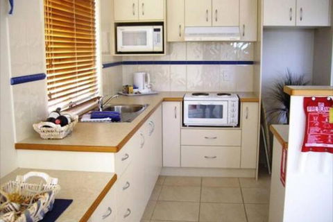Alexander Lakeside Bed & Breakfast - Accommodation Bookings 2