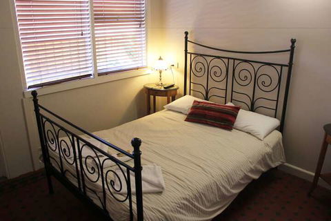 Burwood Bed And Breakfast - Accommodation Bookings 7