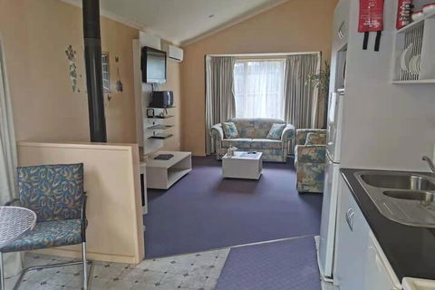 Cottages For Two - Accommodation Bookings 4