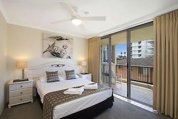 Rainbow Commodore Apartments - Accommodation Bookings 4