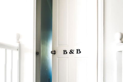 Anne's Waterfront Haven B&B - Accommodation Bookings 1