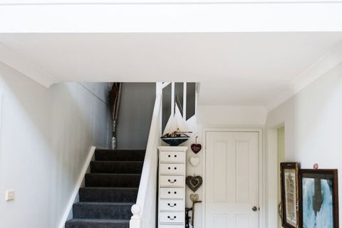 Anne's Waterfront Haven B&B - Accommodation Bookings 5