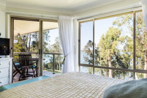 Anne's Waterfront Haven B&B - Accommodation Bookings 0