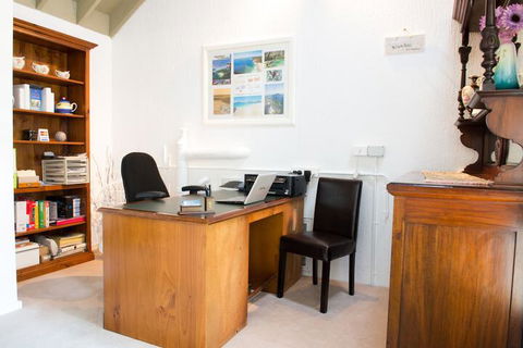 Nelson Bay Bed & Breakfast - Accommodation Bookings 7
