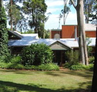 Clarendon Chalets - Accommodation Bookings