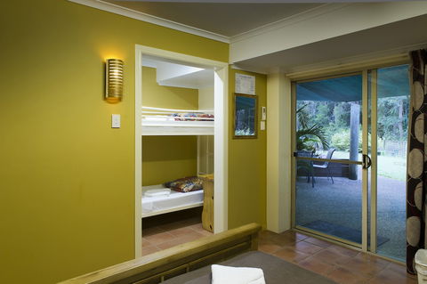 Glass House Mountains Ecolodge - Accommodation Bookings 3