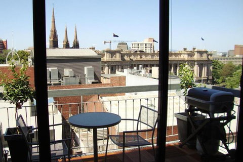 About Melbourne Apartments - Accommodation Bookings 4
