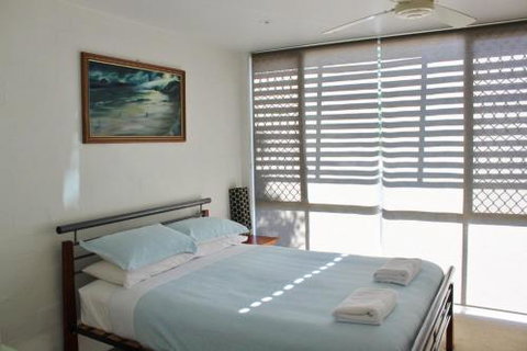A Beautiful Flat - Accommodation Bookings 6