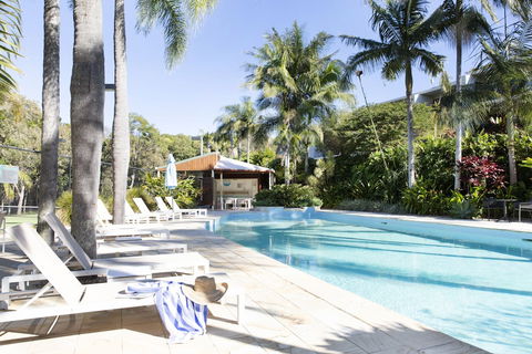 The Oasis Apartments And Treetop Houses - Accommodation Bookings 4