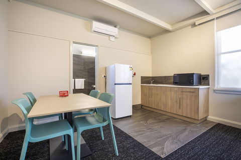 Nightcap At Sandbelt Hotel - Accommodation Bookings 5