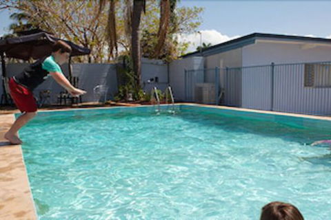 Strand Motel - Accommodation Bookings 2