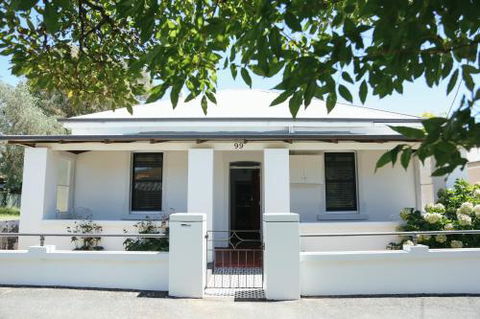 99 Hill Street Apartments - Accommodation Bookings 1