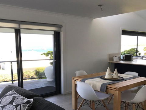 Rock Lobster - Accommodation Bookings 6