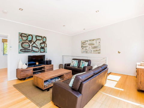 Angourie Blue 7 Stroll To Surfing Beaches. - Accommodation Bookings 2