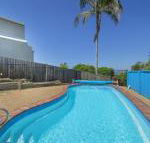 Relax at Lighthouse 4 Lighthouse Road - Accommodation Bookings