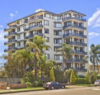 Sundial 602 8 10 Hollingworth Street - Accommodation Bookings