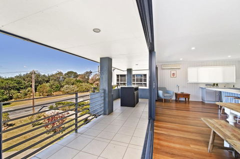143 Matthew Flinders Drive Port Macquarie - Accommodation Bookings 3