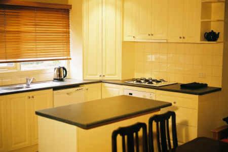 Eyre House - Accommodation Bookings 4