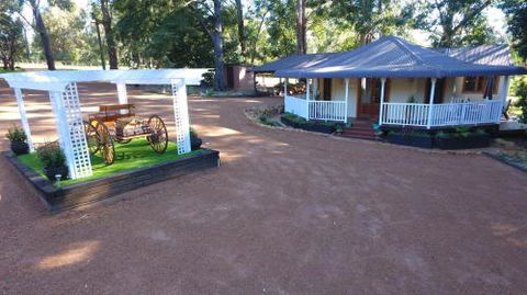 Quiet Escapes Cottages - Accommodation Bookings 5