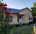 Cottage on Main - Accommodation Bookings