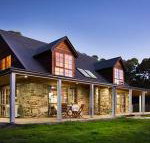 Cedar  Stone - Accommodation Bookings