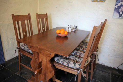 Griffiths Cottage - Accommodation Bookings 6