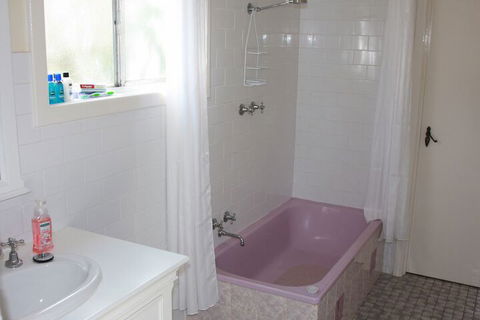 Archery Road Estate - Accommodation Bookings 4