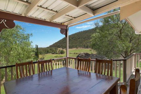 Rosamund House In Broke 4br House In Walking Distance To Cellar Doors - Accommodation Bookings 7
