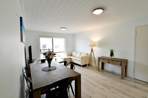 Kanangra Waterviews From The Balcony - Accommodation Bookings 4