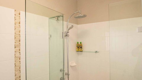 Rezare House Bed & Breakfast - Accommodation Bookings 2