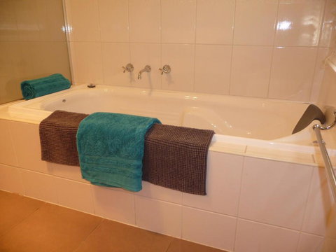 Shepp Central Apartment - Accommodation Bookings 5