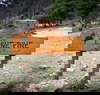 Lone Pine Farmhouse - Accommodation Bookings