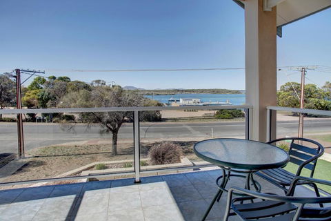 Bay Bliss In Coffin Bay - Accommodation Bookings 1