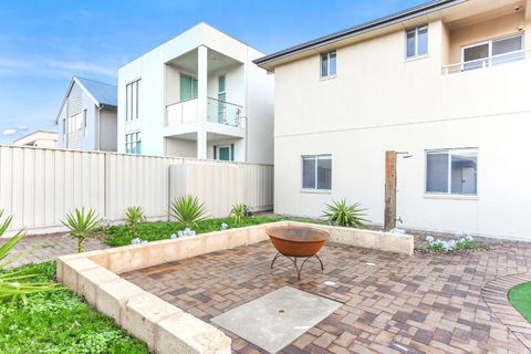 Avaya Sellicks Beachfront Getaway WiFi - Accommodation Bookings 6