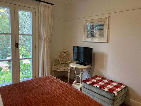 Aashay B & B - Accommodation Bookings 6