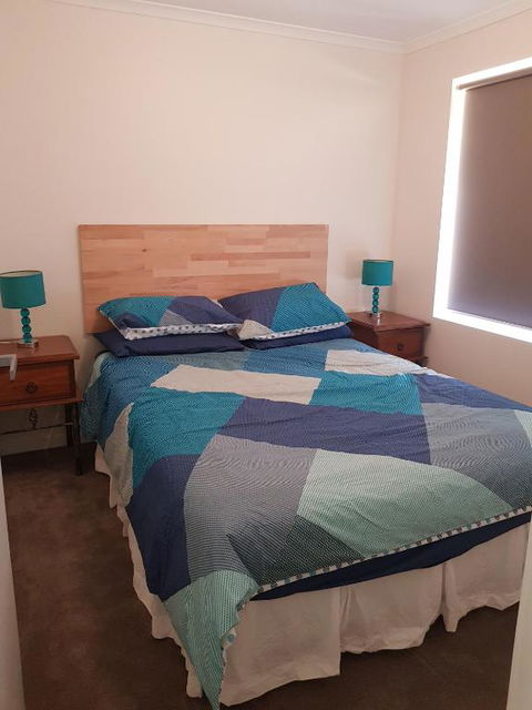 Towncrackers Guest House - Accommodation Bookings 1
