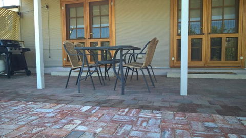 Book Keepers Cottage - Accommodation Bookings 3