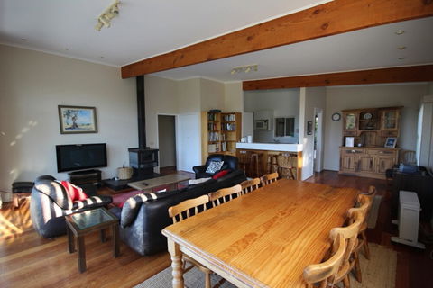 Fairways Close - Accommodation Bookings 0