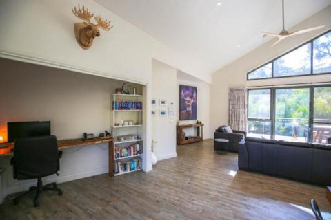 Northern Exposure - Accommodation Bookings 4