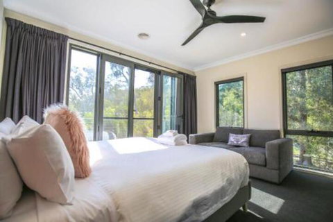 Northern Exposure - Accommodation Bookings 5