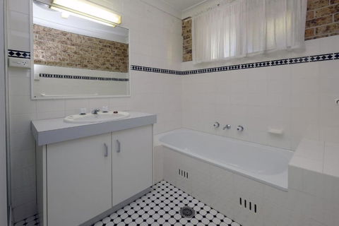 ACACIA WEEKLY ONLY - Accommodation Bookings 6