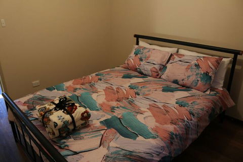 Cozy Stay At Kearsley - Accommodation Bookings 6