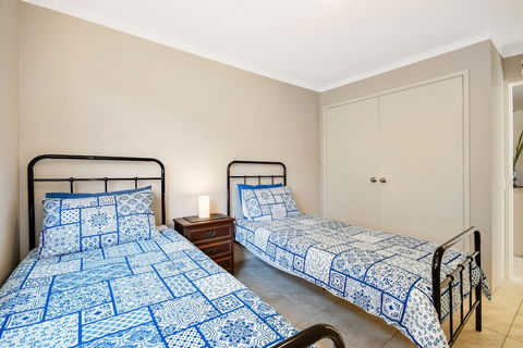 Woomba1 - Accommodation Bookings 1