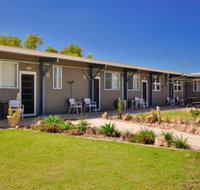 Getaway Villas Unit 38 4 1 Bedroom Self Contained Accommodation - Accommodation Bookings