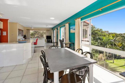 17 The Islander Resort - Accommodation Bookings 2
