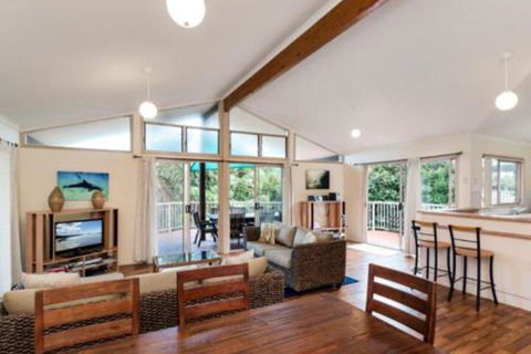 Amaroo House - Accommodation Bookings 0