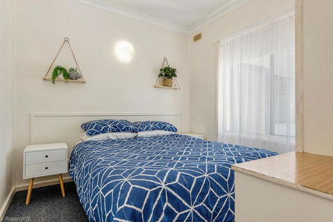 Jamaica Holiday Units - Accommodation Bookings 5