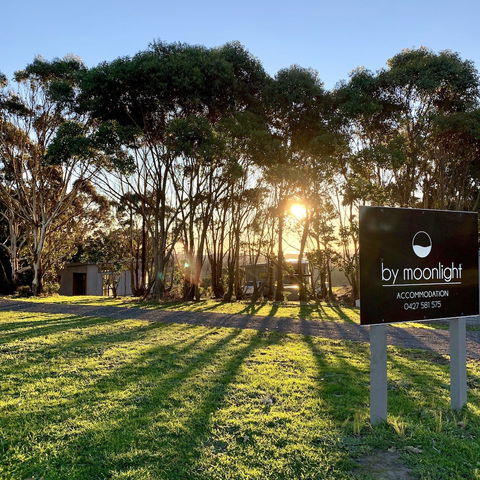 By Moonlight - Accommodation Bookings 1