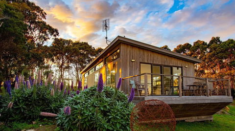 By Moonlight - Accommodation Bookings 0